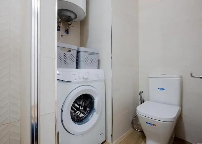 319 Modern Accommodation,sea View And Pool *