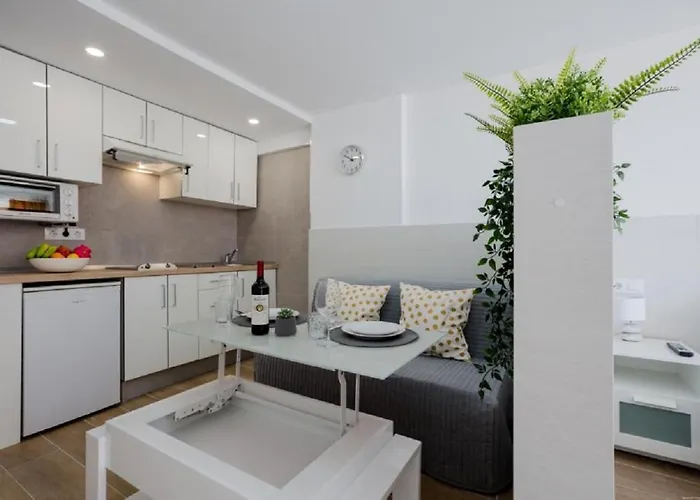 公寓 319 Modern Accommodation,sea View And Pool 美洲海滩