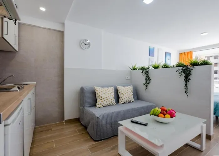 公寓 319 Modern Accommodation,sea View And Pool