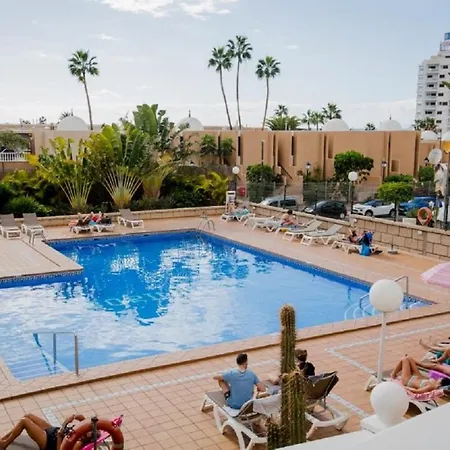 319 Modern Accommodation,sea View And Pool Apartament Playa de las Americas (Tenerife)